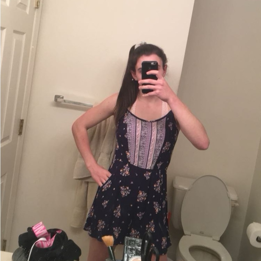 Romper - Picture 4 of 4